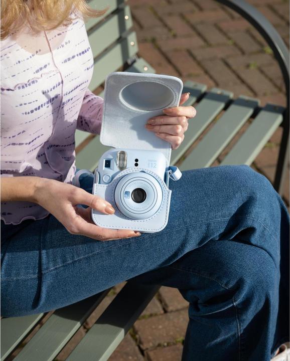Image du produit Fujifilm instax Mini 12 (Étui pour appareil photo, 1.84 l)