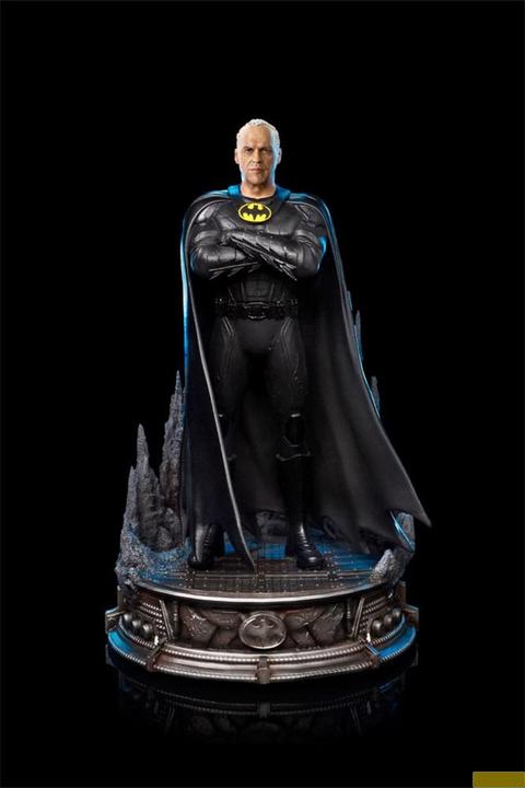 Produktbild Iron Studios DC Comics The Flash Movie statuette 1/10 Art Scale Batman 23 cm