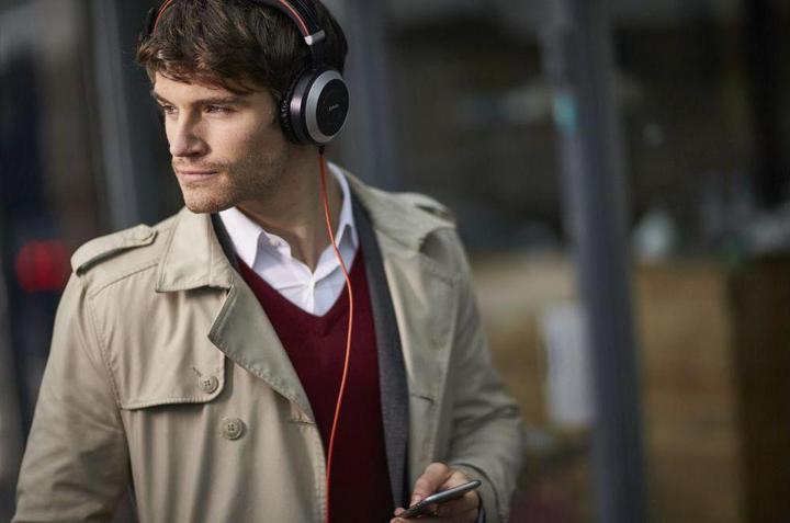 Actual product image Jabra Evolve 80 (Cable, USB-A)
