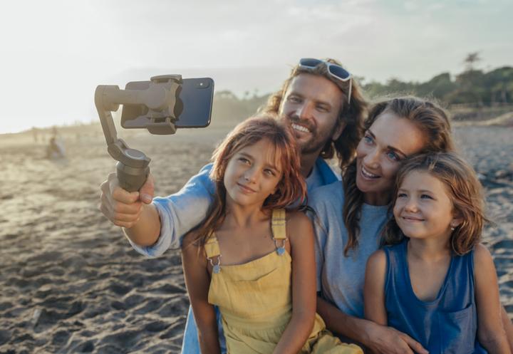 Immagine prodotto DJI Gimbal per smartphone Osmo Mobile 3 (0.20 kg)