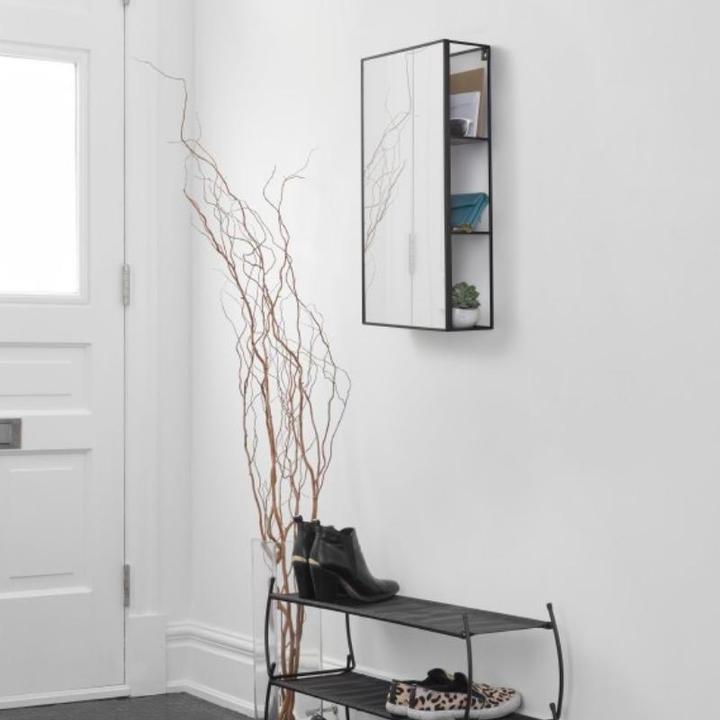 Actual product image Umbra Cubiko (30.5 x 61 cm)