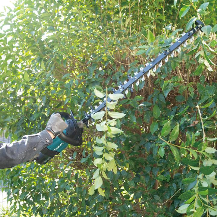 Actual product image Makita UH007GZ (Cordless hedgecutters)