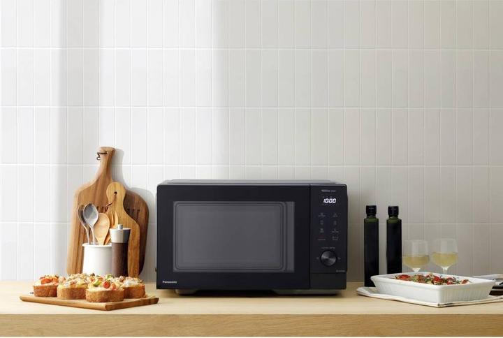 Produktbild Panasonic NN-GD35QBEPG Mikrowelle Schwarz 1300 W (29 l)