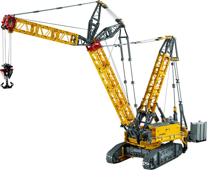 Actual product image LEGO Liebherr LR 13000 crawler crane (42146, LEGO Technic)