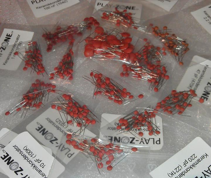 OEM 420er Keramikkondensator-Sortiment 10pF bis 220nF Ã 30 Stk.