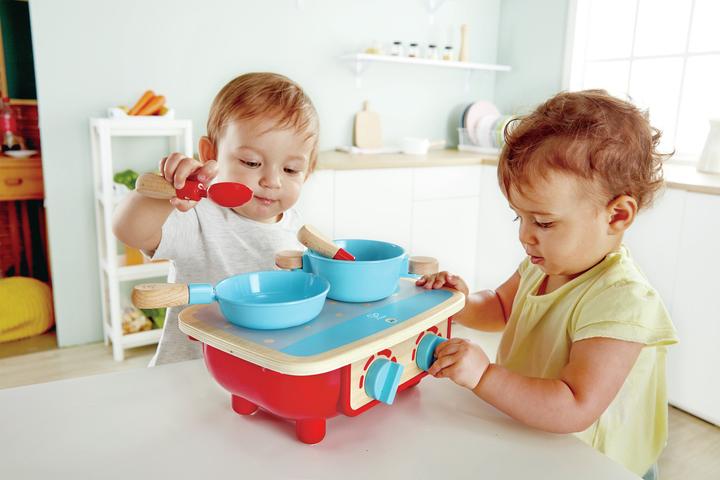 Actual product image Hape Kitchen set play stove