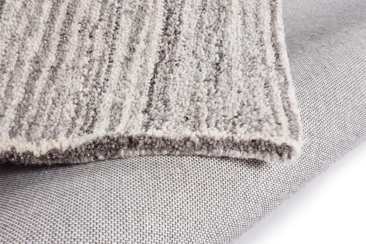 UNI 650 grey