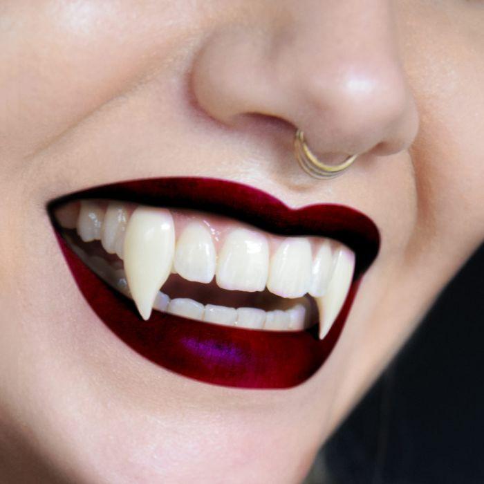 Immagine prodotto Mikamax Denti di vampiro Deluxe