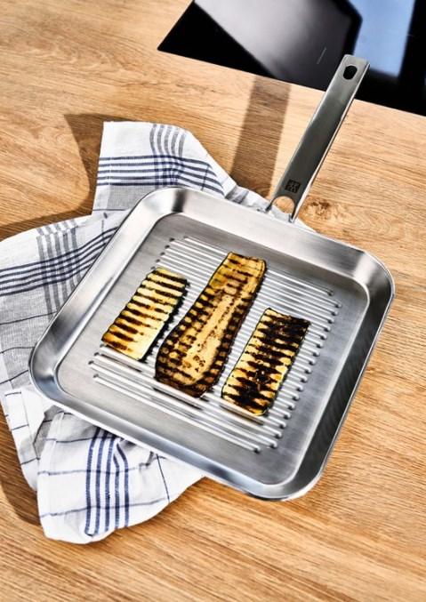 Actual product image Zwilling Grillpfanne unbeschichtet (24 cm, Grill pan, Stainless steel)