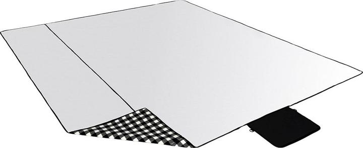 Actual product image Nils White and Black