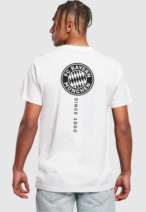 Actual product image FC Bayern München FC Bayern Round Neck T-Shirt - 82627 (L)