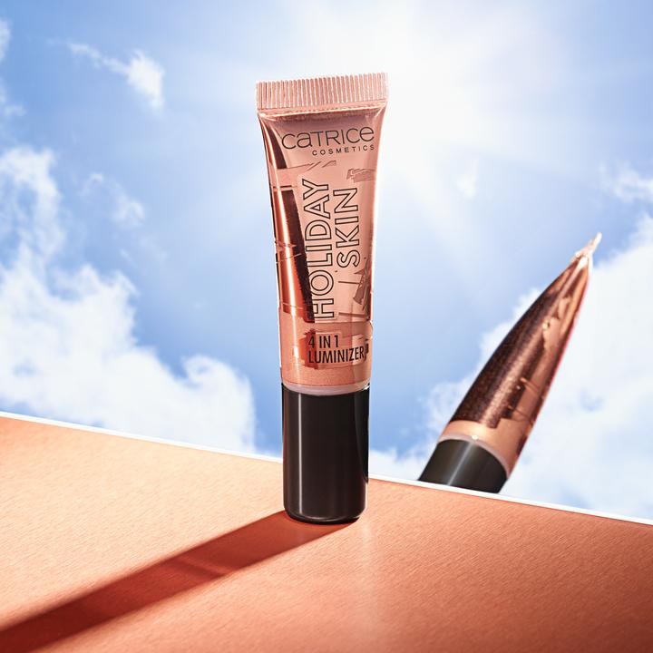 Actual product image Catrice Holiday Skin 4 in 1 Luminizer (Catching Sunrays, Highlighter)