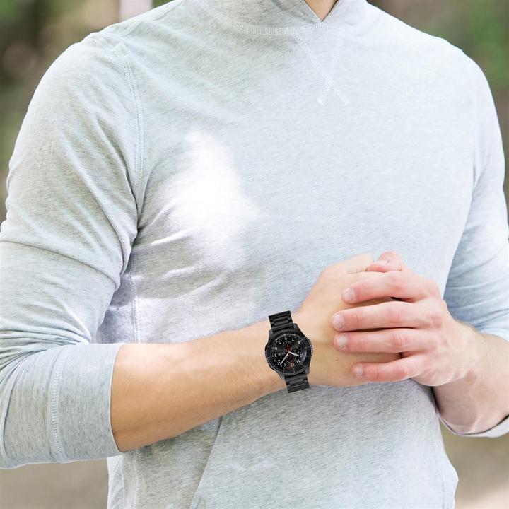 Actual product image Cadorabo Smartwatch bracelet (22 mm, Stainless steel, iPhone 7 Plus)