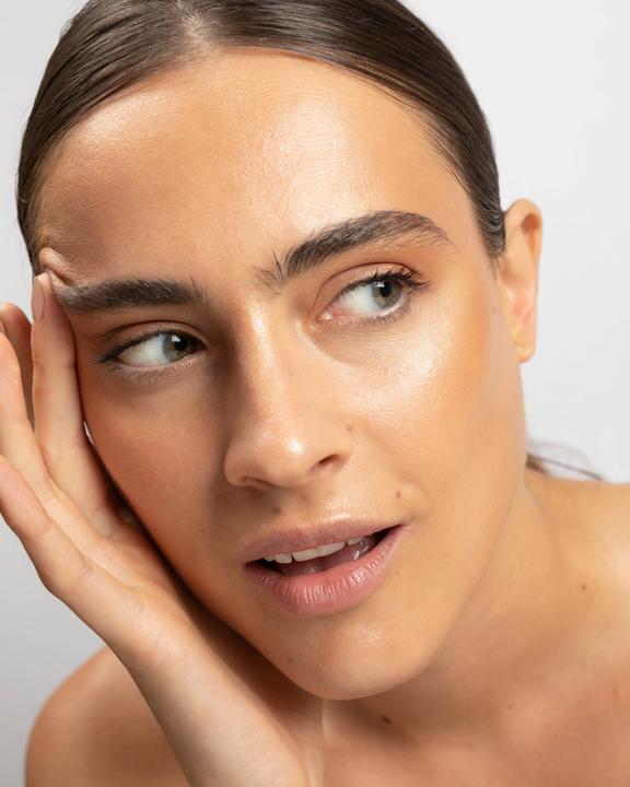 Actual product image Ere Perez Vanilla Highlighter (soft golden glow, Sun Halo, Highlighter)