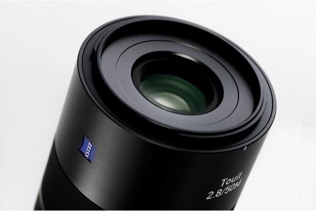 Image du produit Zeiss Touit 50mm f/2.8 (Sony E, APS-C / DX)