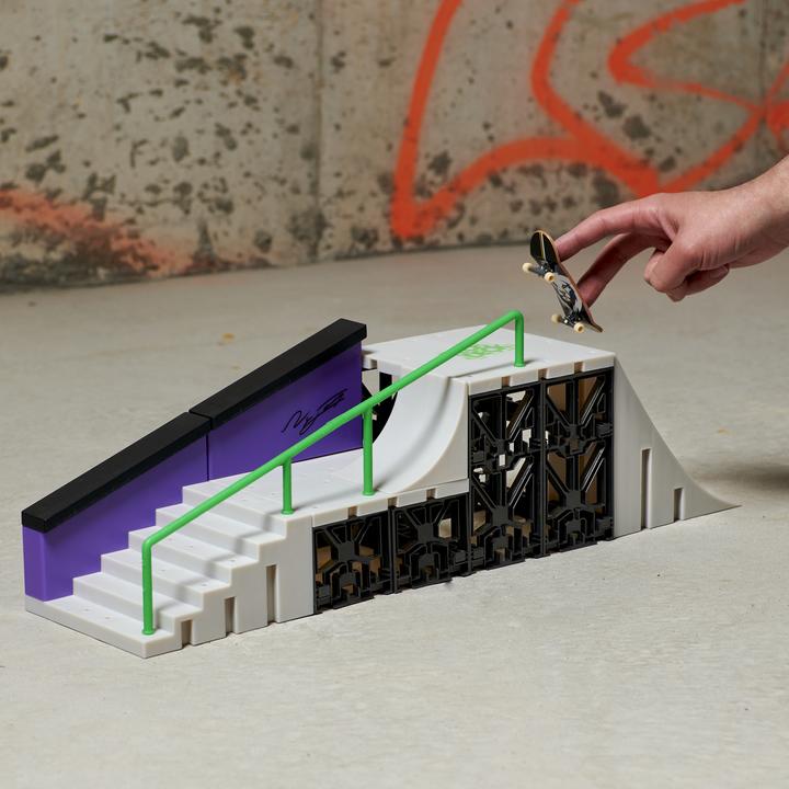 Immagine prodotto Maki Tech Deck Nyjah Skatepark (Cinese)