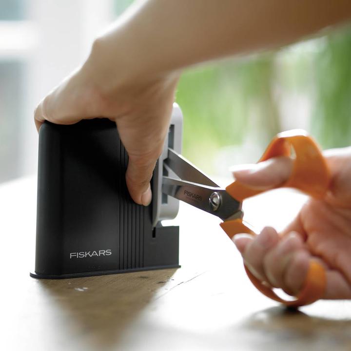 Image du produit Fiskars Clip - Affûteur de ciseaux Sharp (22.40 cm)