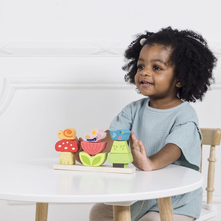 Produktbild Le Toy Van Steckspiel Garten