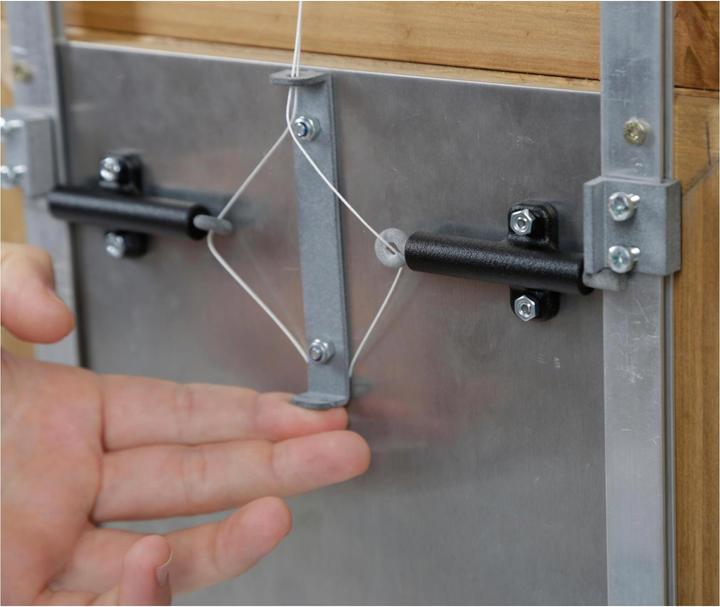 Produktbild Kerbl 70559 Selbstverriegelung automatische Hühnertür, Nachrüstsatz Komplettset