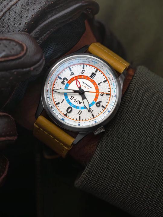 Image du produit AVI-8 AV-4120-02 Wingman Worldtimer GMT (Montre pilote, 41 mm)