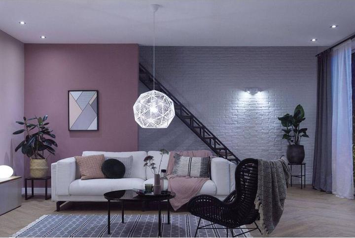 Actual product image Philips Hue White Ambiance (E27, 11 W, 1100 lm, 2 x, F)