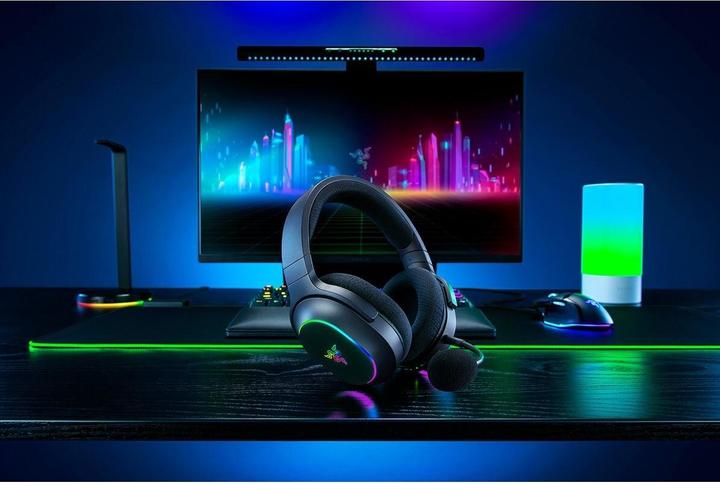 Actual product image Razer Barracuda x Chroma (Wireless)