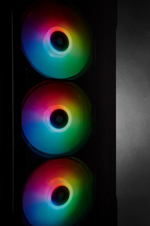 Produktbild Corsair iCUE 220T RGB (ATX, mATX, Mini-ITX)