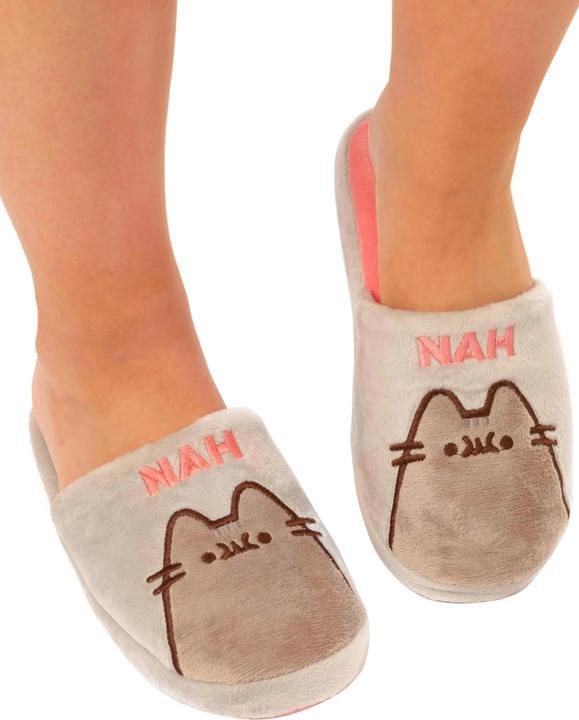 Actual product image Pusheen Slippers Close (39.5)
