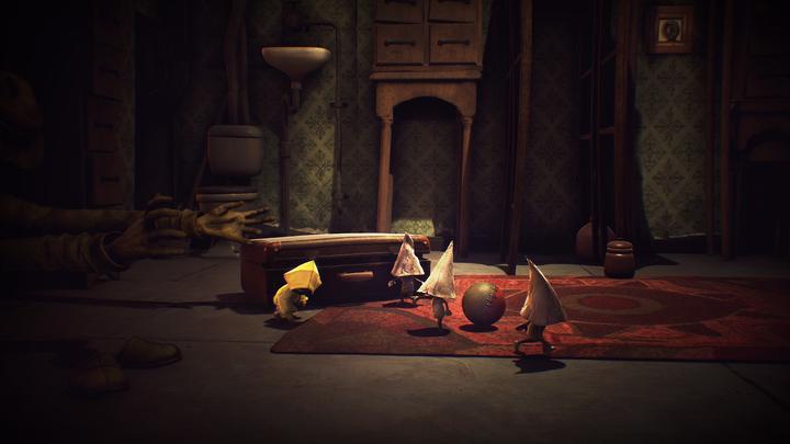 Actual product image Bandai Namco Little Nightmares Complete Edition (PS4) Standard+DLC Multilingual PlaySt (PS4, EN)