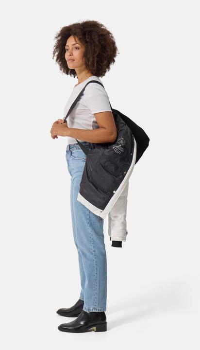 Actual product image Cash-Mere Daunenparka mit Kapuze und Kaschmirfutter (L)