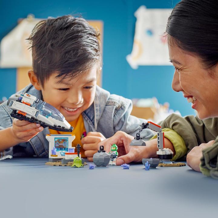 Produktbild LEGO Bergung eines Asteroiden im Weltall (60429, LEGO City)