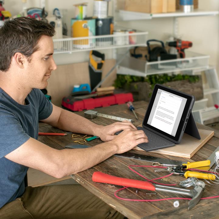 Image du produit Logitech folio accidenté (CH, iPad 2021 (9e génération), iPad 2019 (7e gène), iPad 2020 (8. Gen))