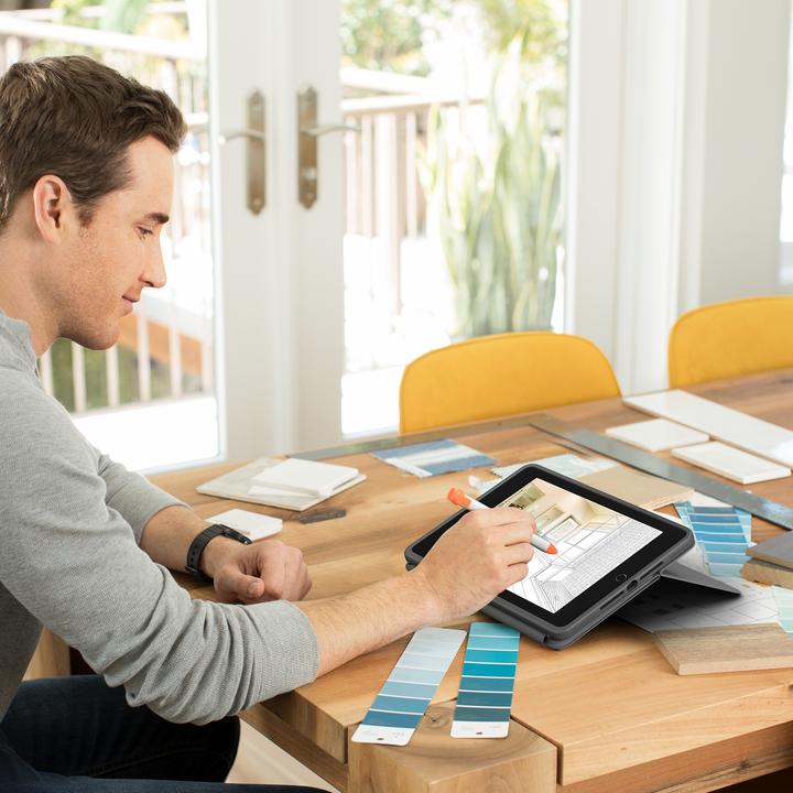 Image du produit Logitech folio accidenté (CH, iPad 2021 (9e génération), iPad 2019 (7e gène), iPad 2020 (8. Gen))