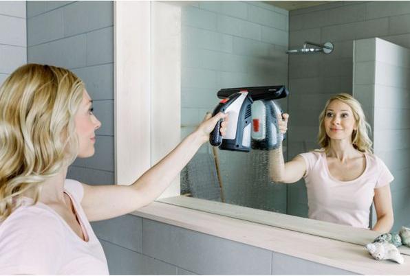 Actual product image Bosch Home & Garden Glass Vac Solo Plus
