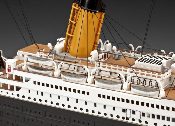 Image du produit Revell Coffret cadeau 100 ans de Titanic
