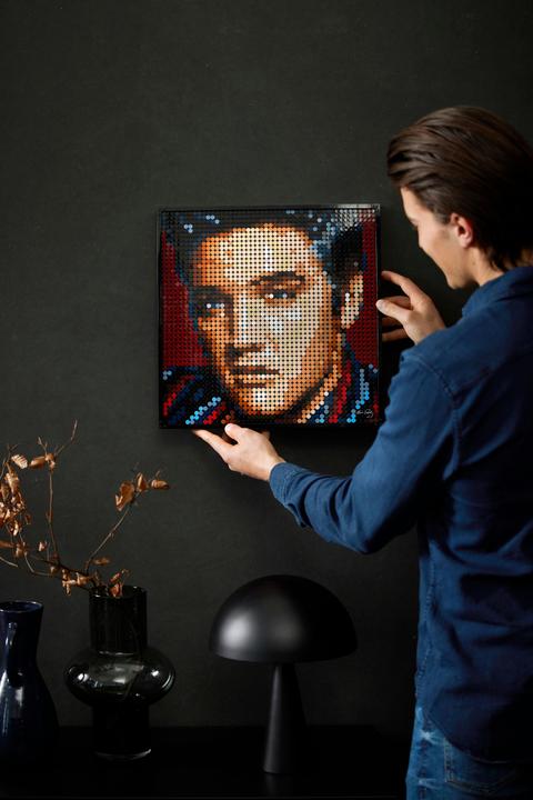 Actual product image LEGO Elvis Presley - The King (31204, LEGO Rare Sets)
