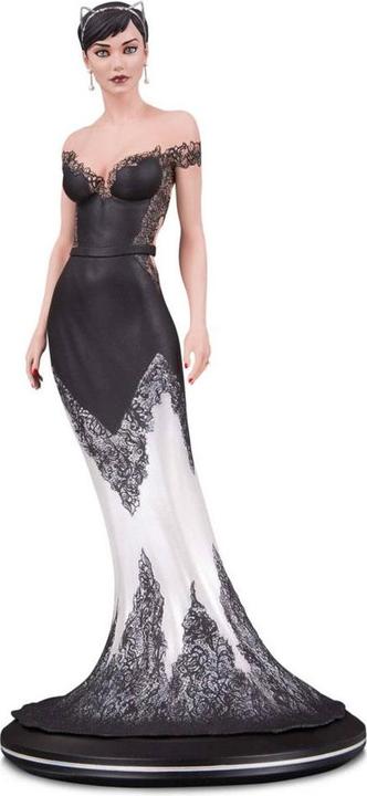 Actual product image DC Direct DC Comics - Cover Girls "Catwoman - Wedding Dress" Statue by Joëlle Jones