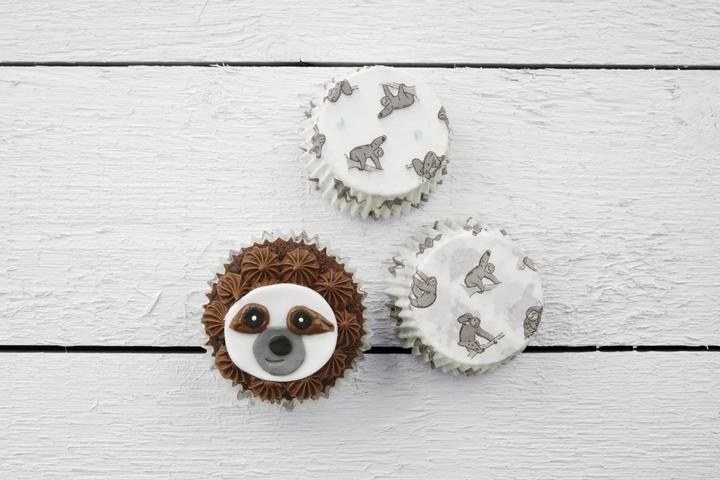 Produktbild Zenker Muffin Backform Faultier 50 Stück (5 cm)