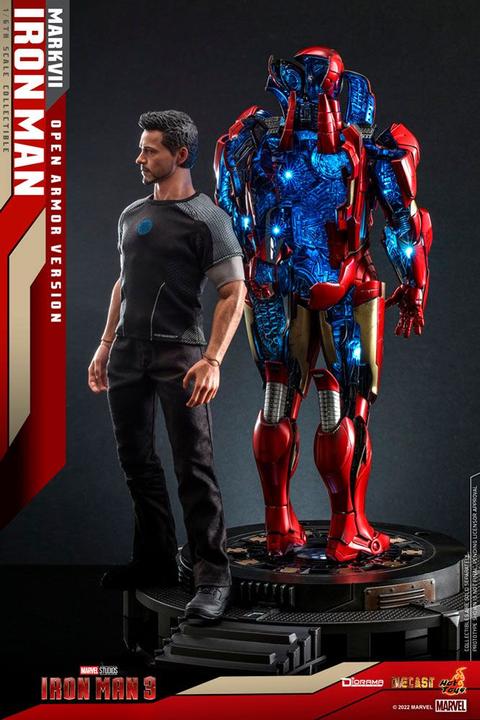 Actual product image Hot Toys Iron Man 3 diorama 1/6 Iron Man Mark VII (Open Armour Version) 32 cm