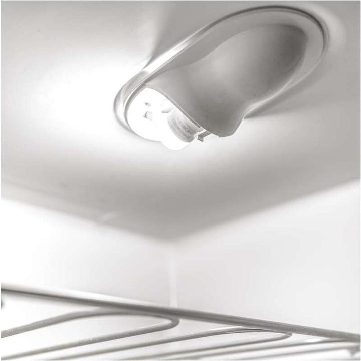 Immagine prodotto Emos Lampadina LED Classic ST26 per frigorifero / E14 / 1,8 W (17 W) / 160 lm / bianco neutro (E14, 1.80 W, 160 lm, 1 x, F)