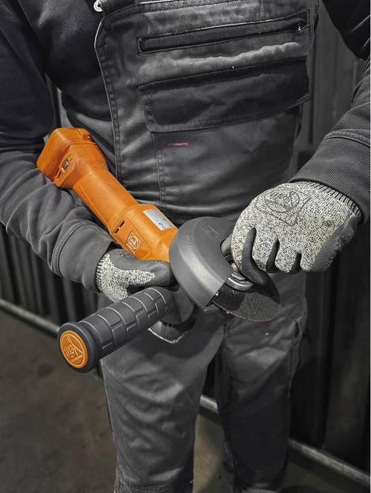 Immagine prodotto Fein Smerigliatrice angolare a batteria compatta Ø 115 mm CCG 18-115-12 AS (115 mm)