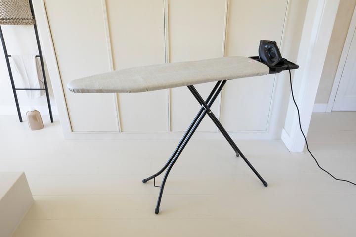 Immagine prodotto Brabantia Solid Steam Iron Rest (124 x 38 cm)