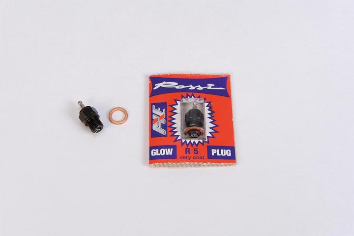 Actual product image Rossi glow plug r5 (very cold) for 5% nitro fuel