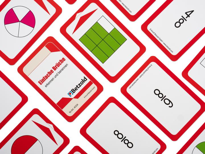 Actual product image Betzold Recognize & Name Simple Fractions - Magic Cylinder Card Set (German)