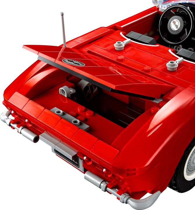 Actual product image LEGO Icons Corvette (10321, LEGO Icons)