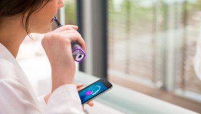 Actual product image Philips Sonicare DiamondClean Smart 9400 HX9917/89 Sonic electric toothbrush with app (Sonic toothbrush)