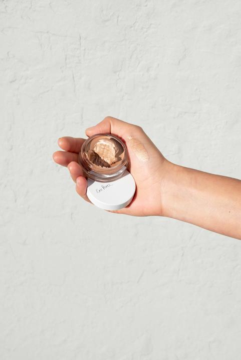 Actual product image Ere Perez Vanilla Highlighter (soft golden glow, Sun Halo, Highlighter)