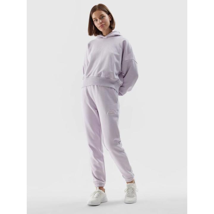 Actual product image 4F Spodnie damskie CAS F472 jasny fiolet 4FAW23TTROF472 52S L (52)