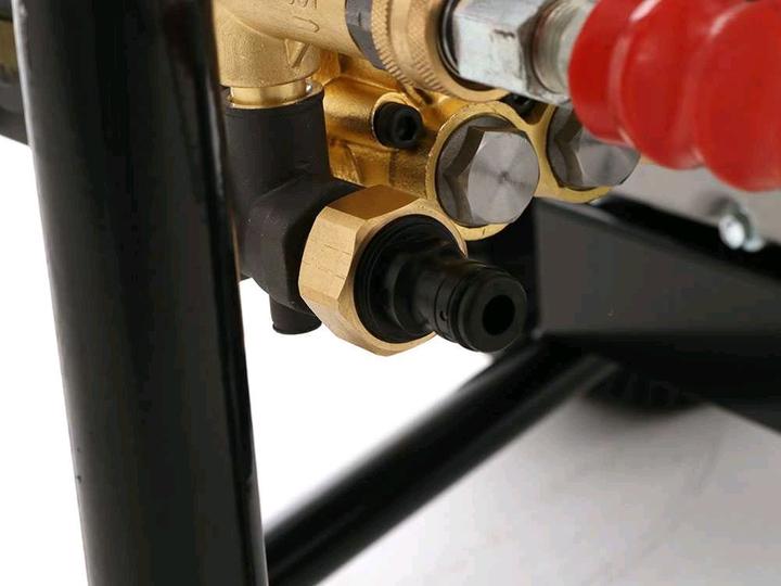 Produktbild GeoTech Benzin Hochdruckreiniger mit Benzinmotor Loncin 420 ccm (Benzinbetrieb)