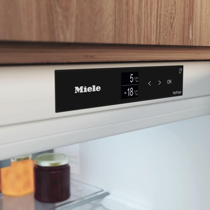 Actual product image Miele KFN 7844 C (273 l)
